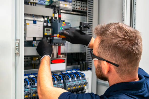 Best Electrician Near Me  in Howland Center, OH