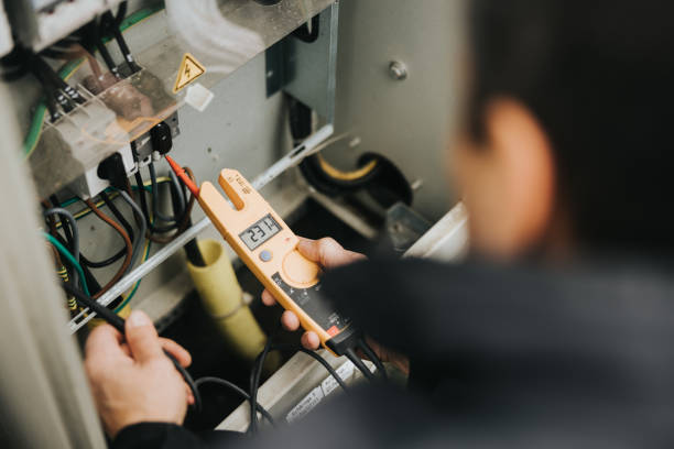 Best Electrician Near Me  in Howland Center, OH